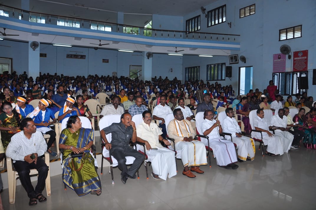 உலக தமிழ் மற்றும் பண்பாட்டு கலைக்கூடம்